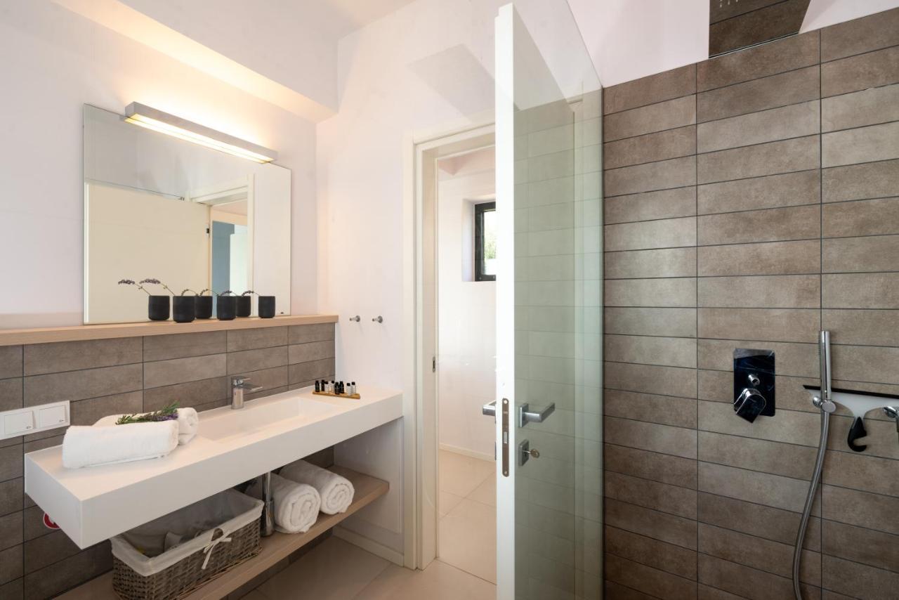 Myzen Villa Asana & Villa Kenshya Sívota Екстериор снимка
